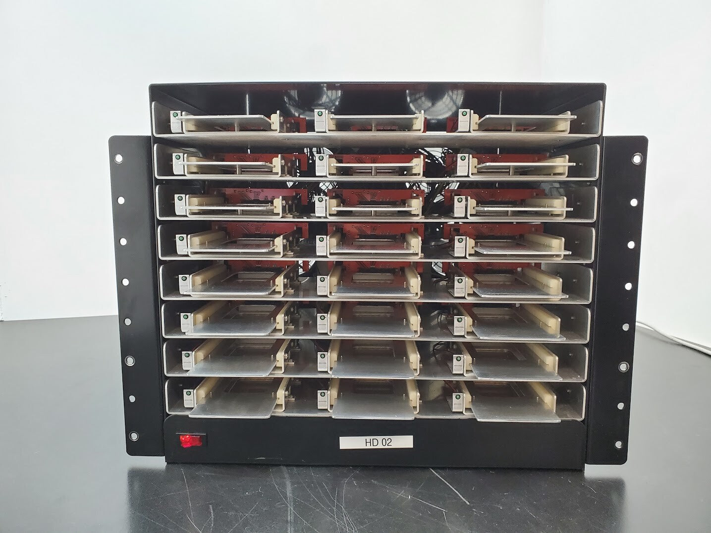 OakGate Serial Cables 24-port 2.5” PCIe/NVMe Hot Swap Test Enclosure 6x mSAS Out