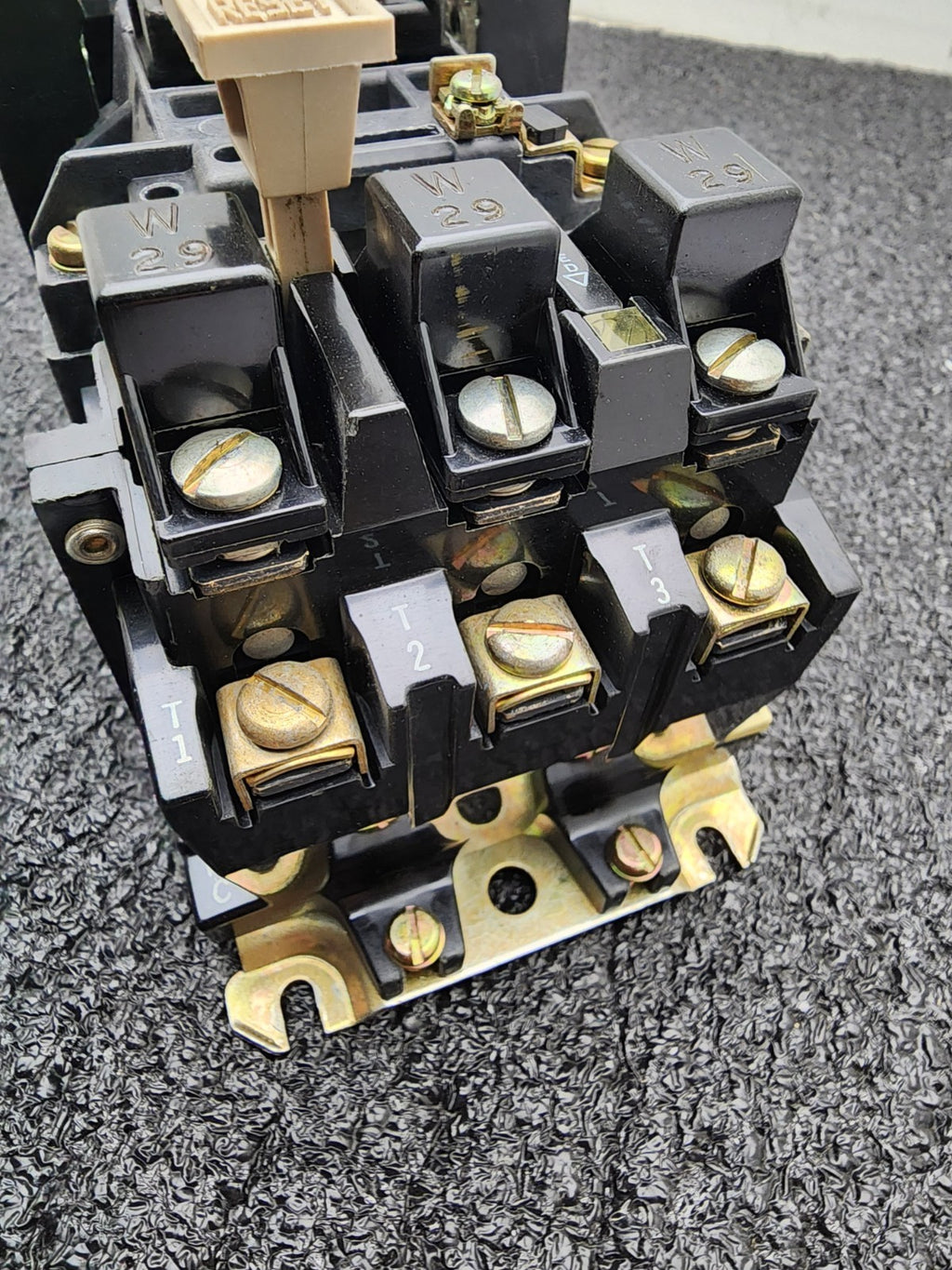 Allen Bradley 509-BOD Contactor 120VAC Coil 592-B0W16 Overload Relay 595-A Aux