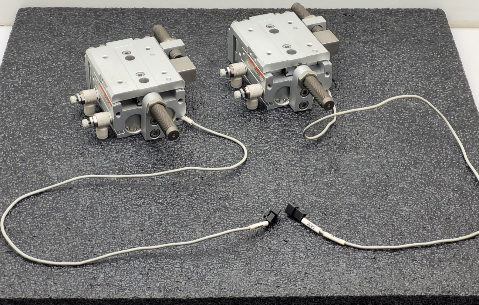 2x TPC NLCD20-20S-W8H Air Slide Pneumatic Linear Table Actuator 20mm Stroke