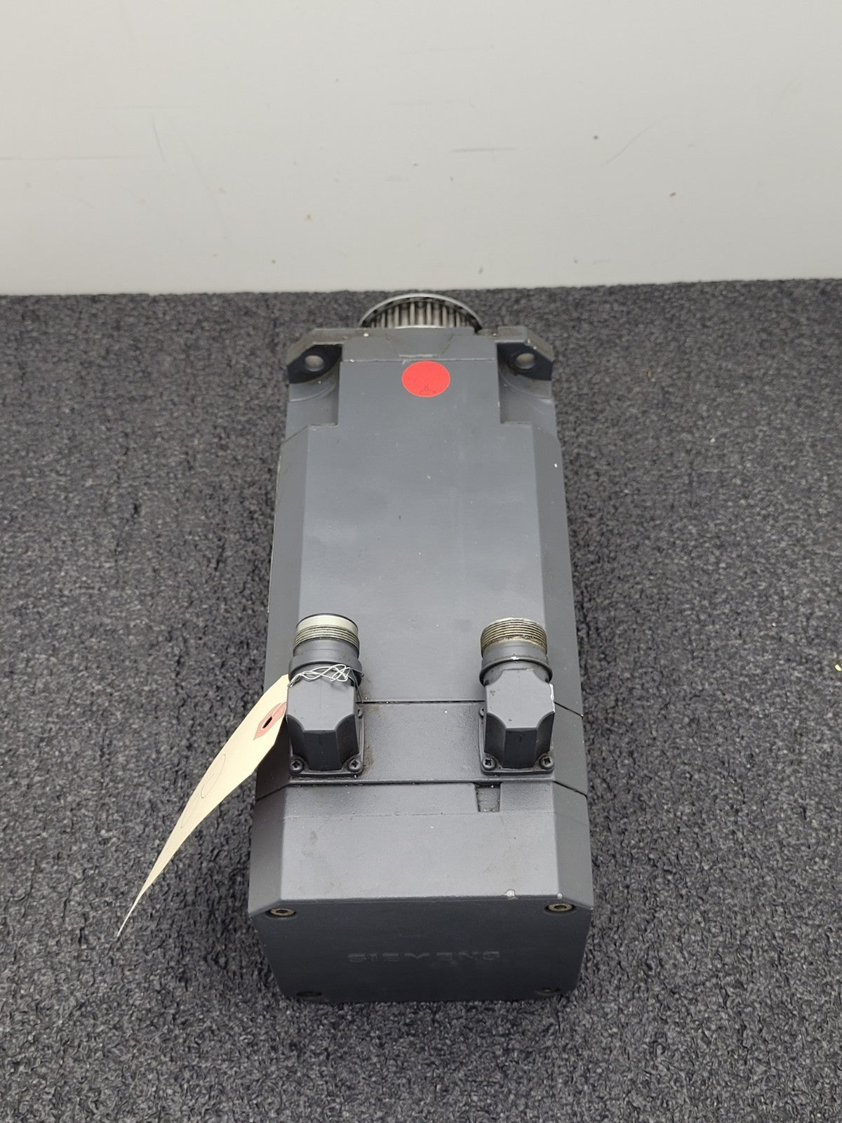 SIEMENS 1FT6062-6AH71-4AA0 Brushless Servo Motor 6Nm 4500RPM Encoder I-2048 [B]