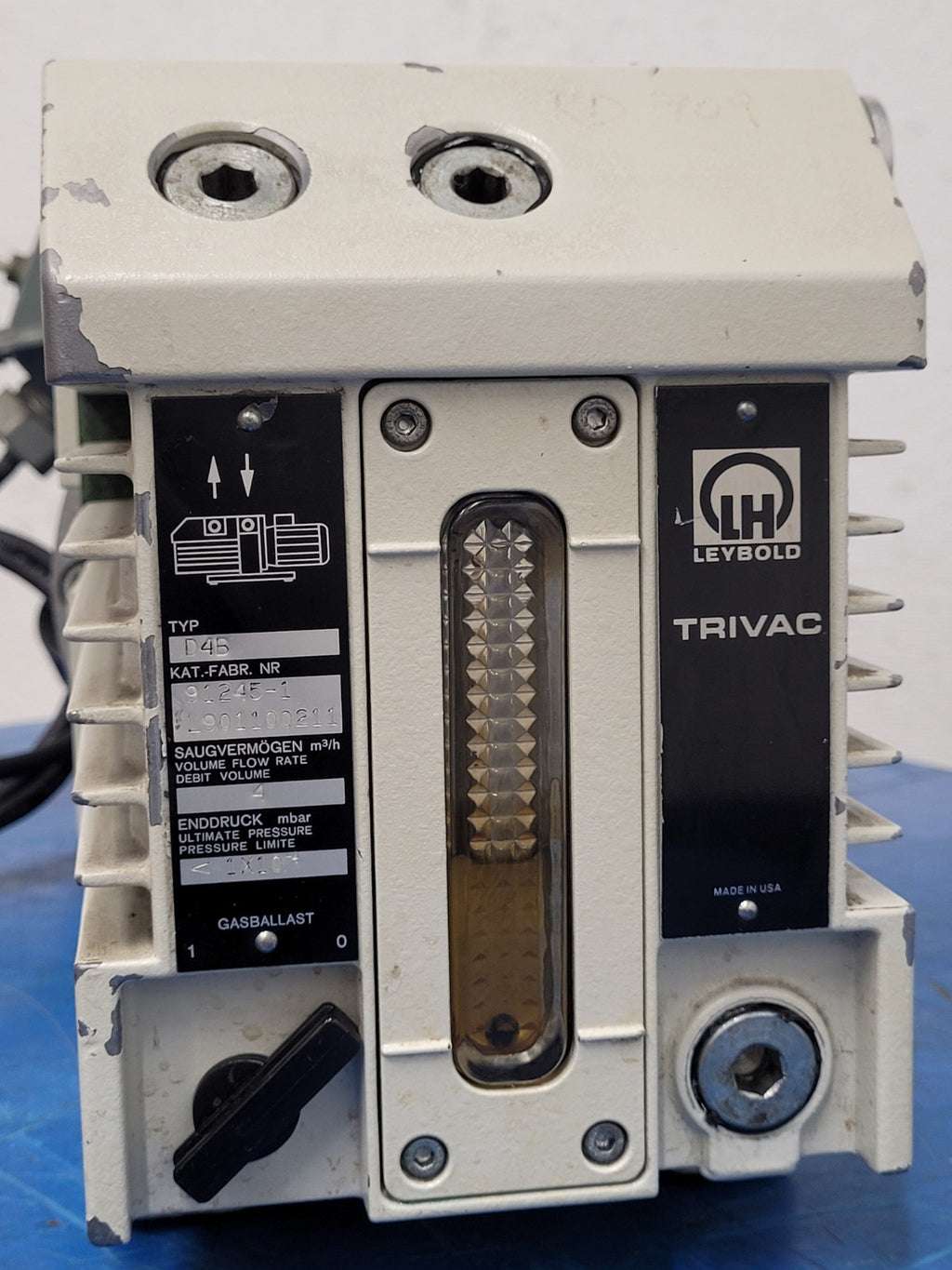 Leybold Trivac Rotary Vane Vacuum Pump D4B Load Tested Good 120VAC 1/3HP