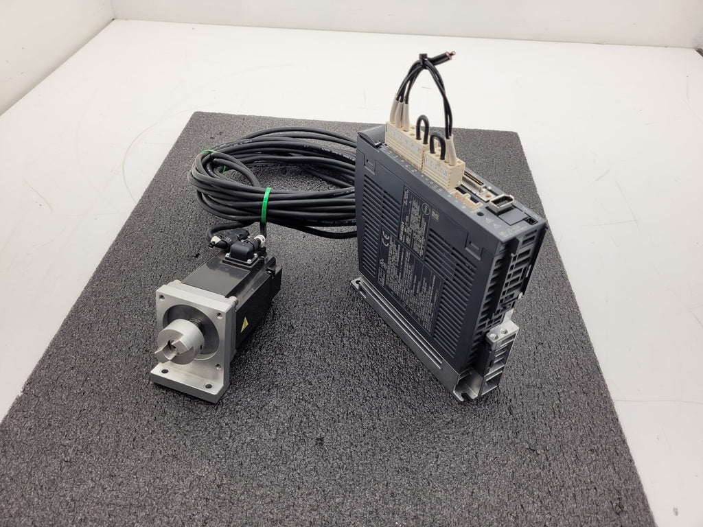 Mitsubishi 400W Servo Drive Amplifier HF-KP43 + MR-J3-40A 400W Servo Motor