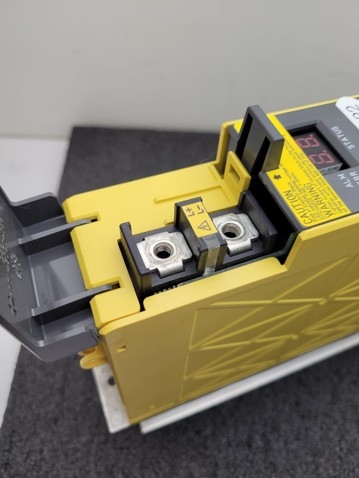 FANUC  aiSP 2.2 Servo Drive  A06B-6111-H002#H550 Servo Drive Module 2.7kW