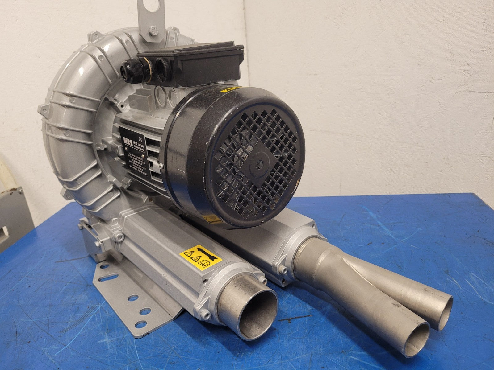 Herz HD240/FJET Industrial Centrifugal Blower 3PH 2.55kW K05SS Body 230-460VAC
