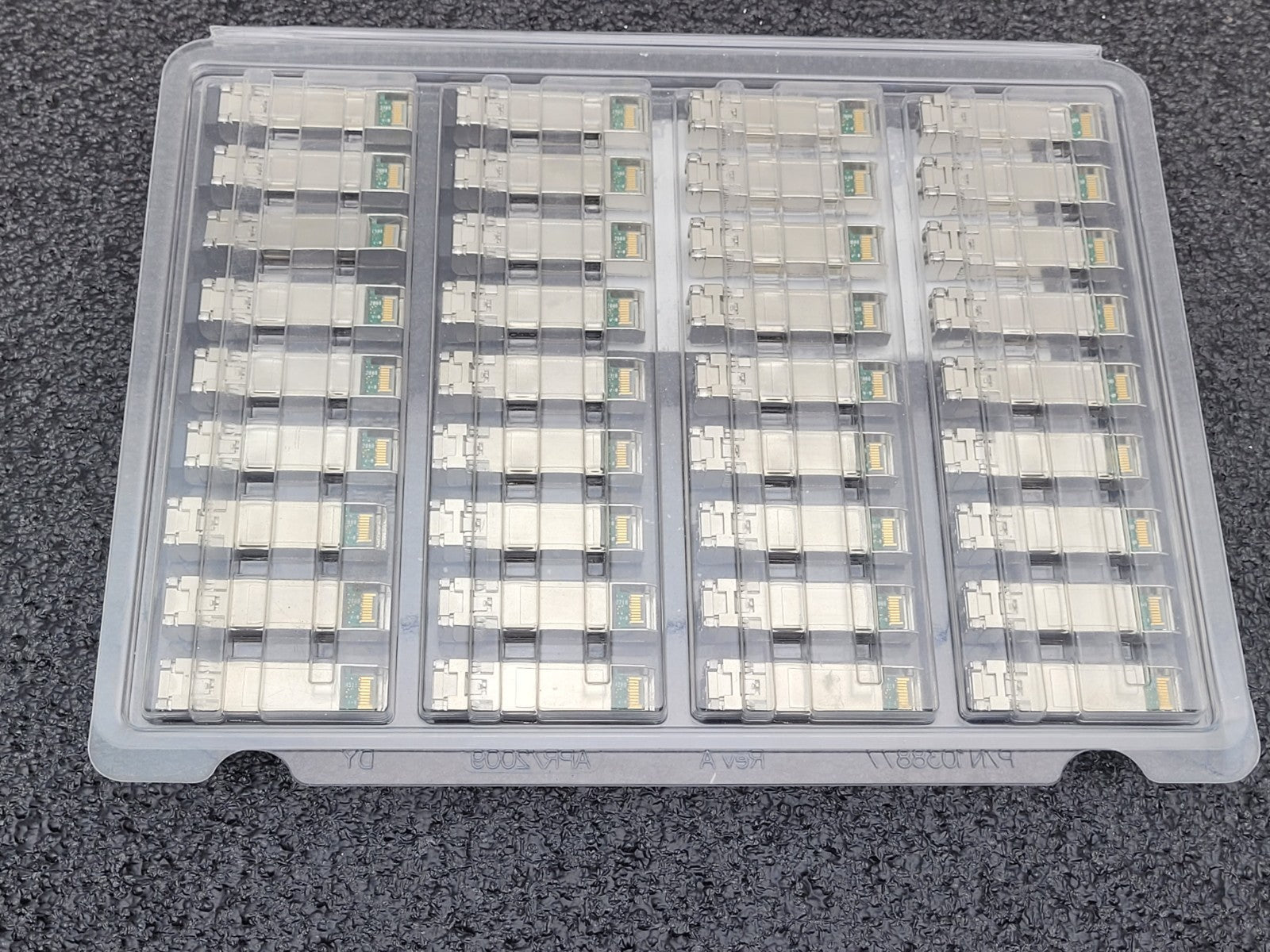 Lot of 38 Finisar FTLF8528P2BCV  850nm 8.5Gb SFP Transceiver Module