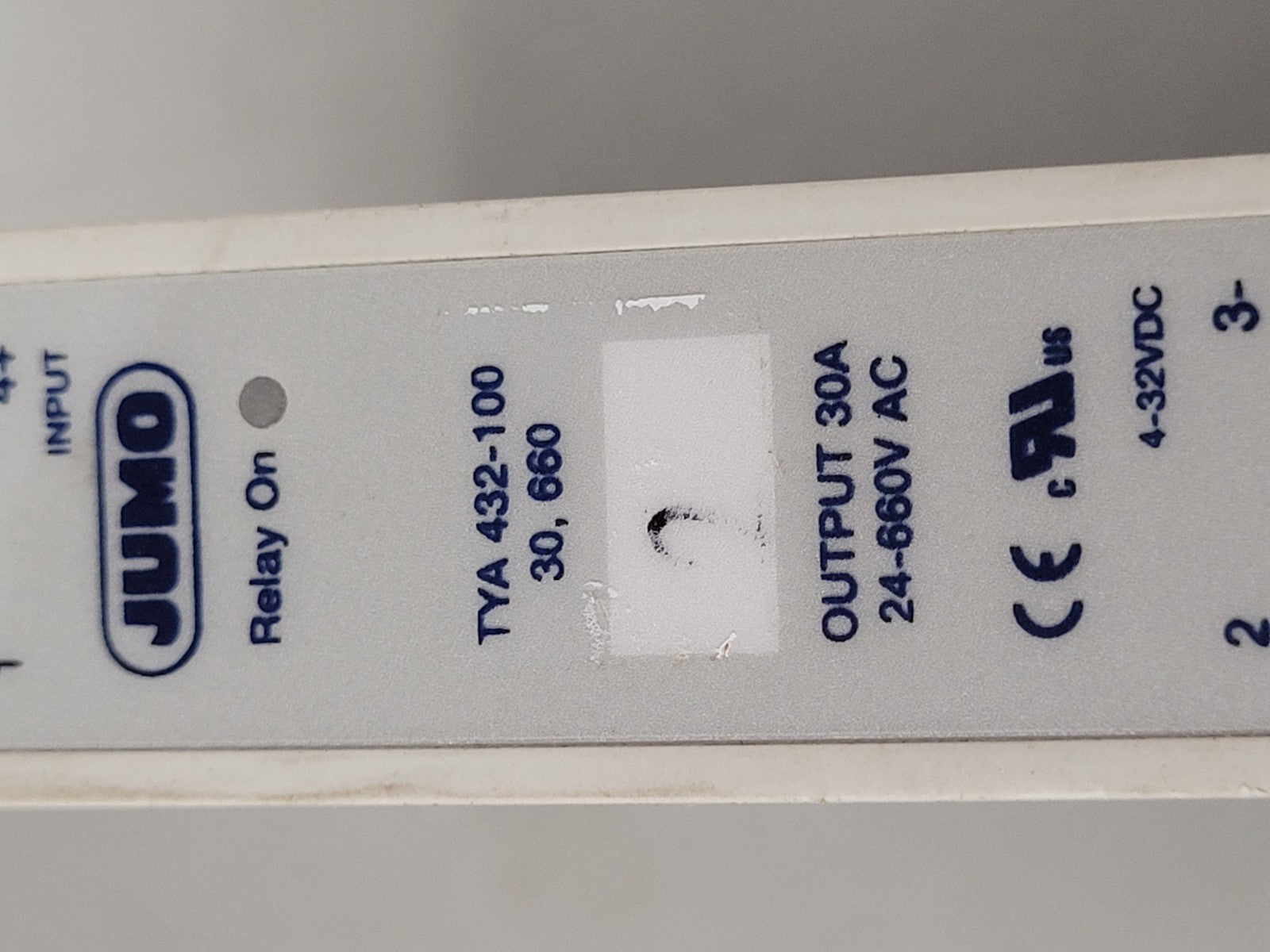 JUMO TYA432-100/30.660 Solid State Relay 4-32VDC Control  24-660VAC 30A Ouput