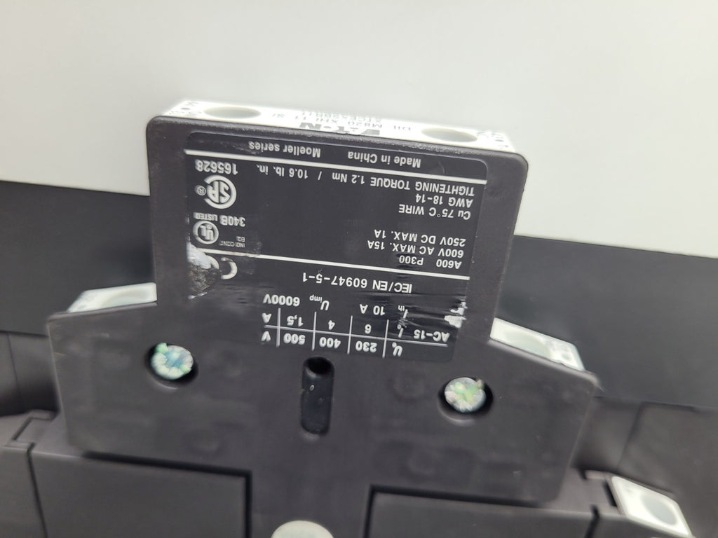 EATON DIL-M400-S XTCS400M Contactor 3PH 200-575V 125HP-400HP 220-240V Coil w/Aux