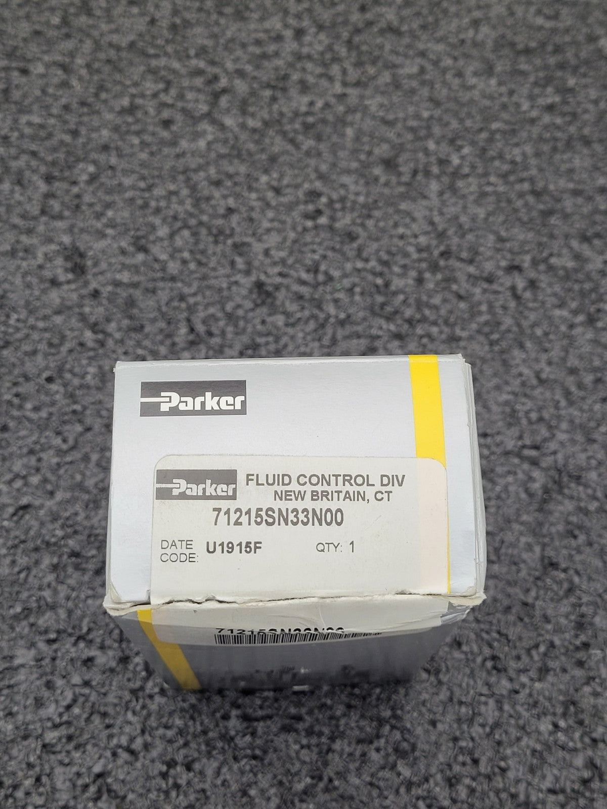 PARKER Skinner Fluid Control Solenoid Valve NC 3/8" NPT SS 33249  71215SN33N00