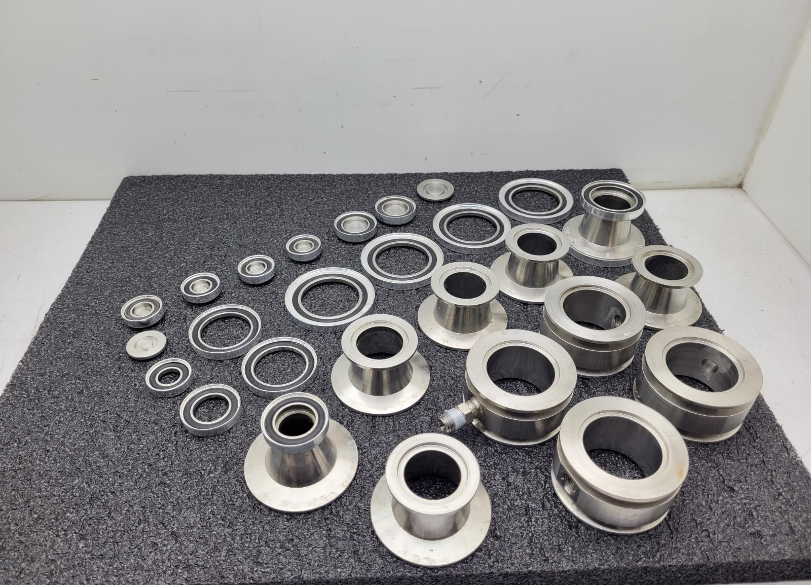 Stainless Steel Vacuum Reducing Fittings, Plugs, Ports KF40 KF50 KF25 DN Vacuum