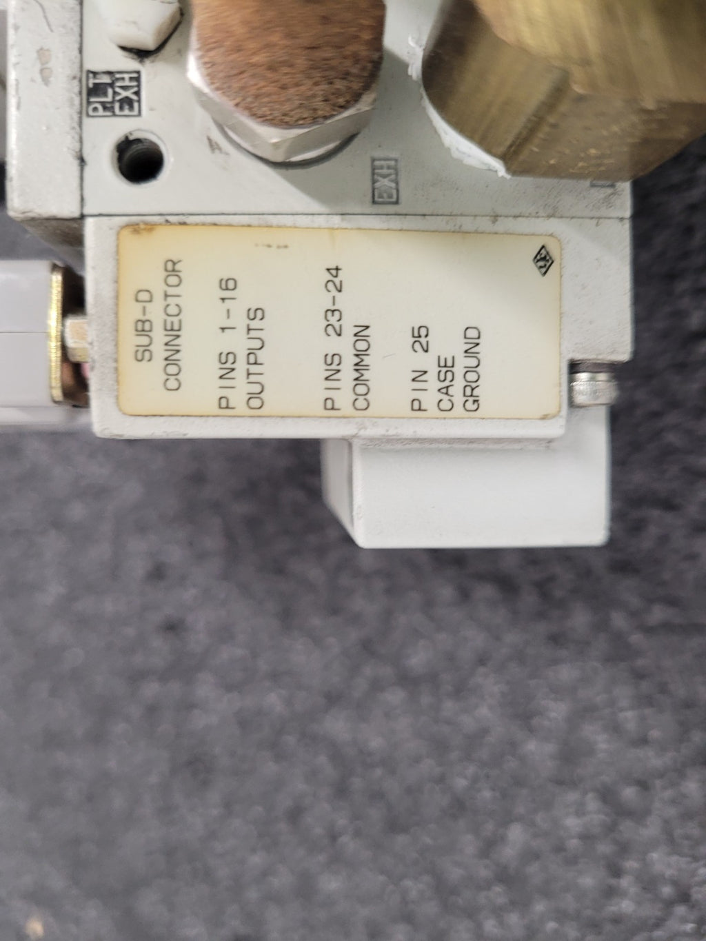 Numatics 5 Valve Solenoid 041SA400M0000F Pneumatic Manifold Set 3 Blocks DB25