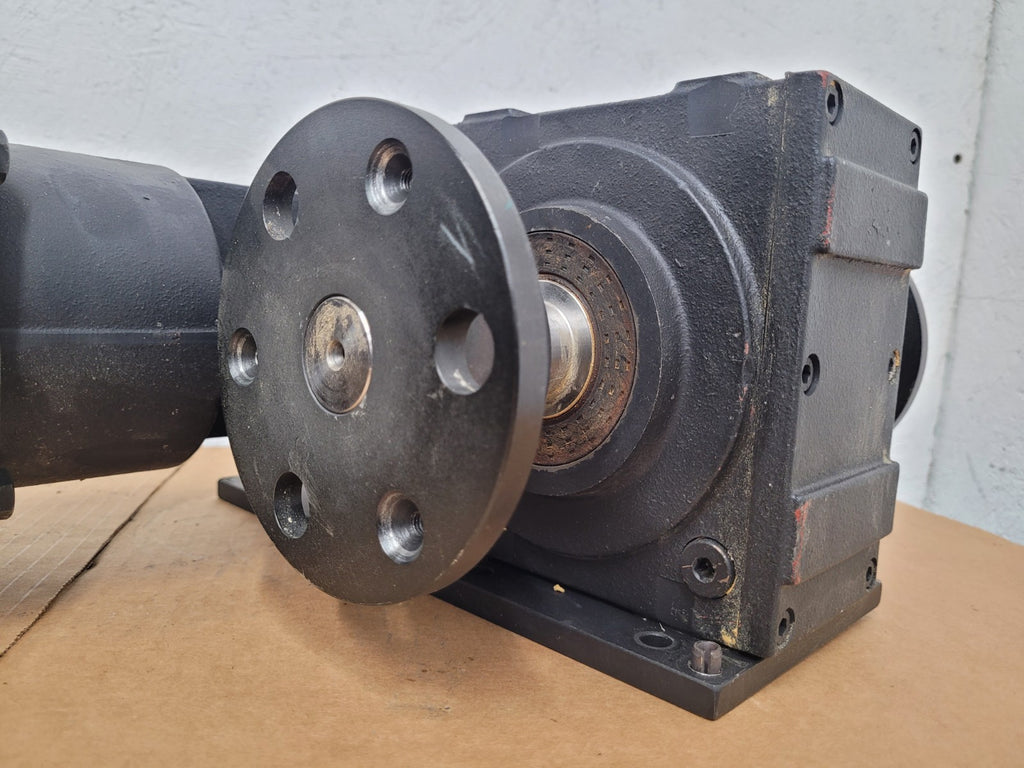 Baumuller Nurnberg DS 56-L Servo Motor Gear Reducer FG220S01 1:9 Reduction 3.8kW